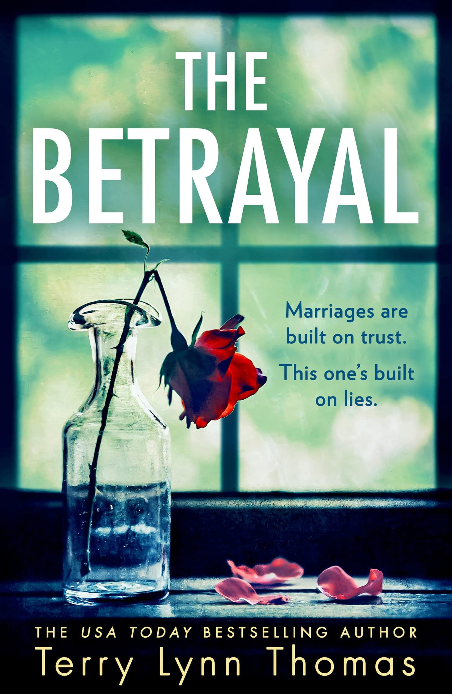 Betrayal,The - Olivia Sinclair Series (1)