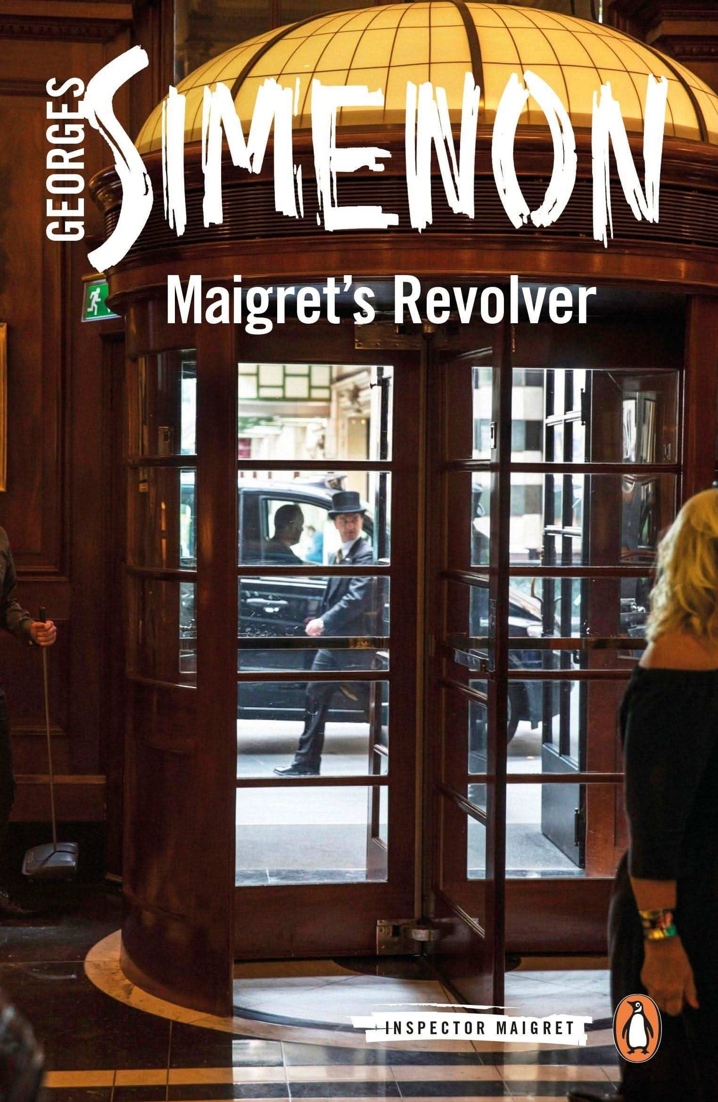 Maigret'S Revolver