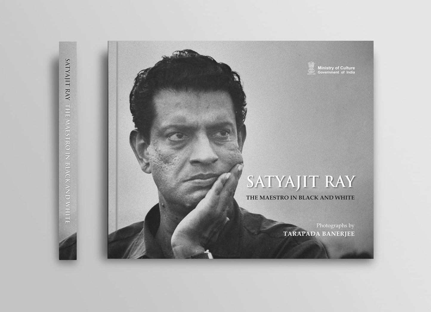 Satyajit Ray : The Maestro In Black and White